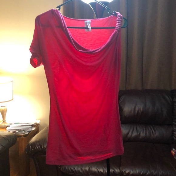 Pink Top - Picture 1 of 3
